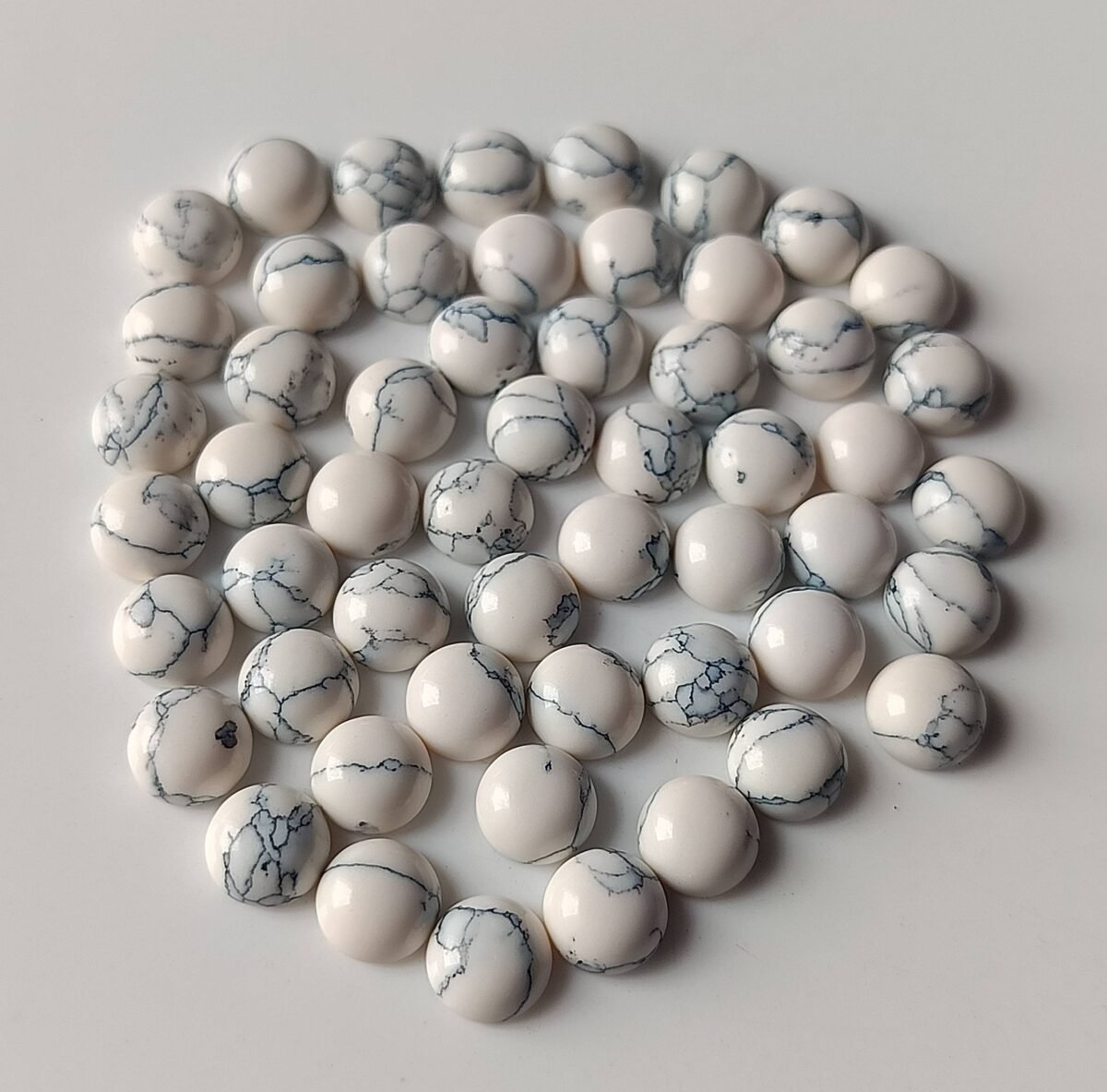Howlite Natural White Howlite Round - Gem Creation
